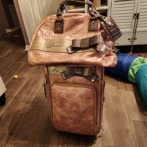 GUESS? Weekender and Carry-on Roller suitcase - pink Alligator Print Bundle